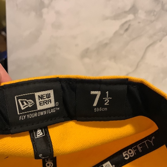 Vikings Fitted Cap - Picture 5 of 6